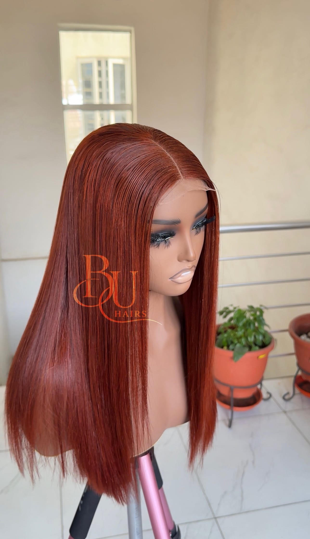 16” Cajun (2 x 4) SDD Bone Straight Wig 1 16” Cajun (2 x 4) SDD Bone Straight Wig